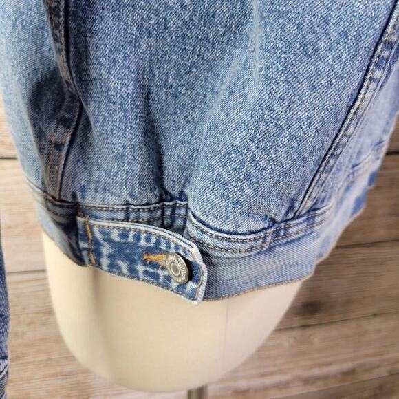 Old Navy Women's Blue Sherpa Lined Collar Button-up Denim Jacket‎ Size Medium - Picture 6 of 8